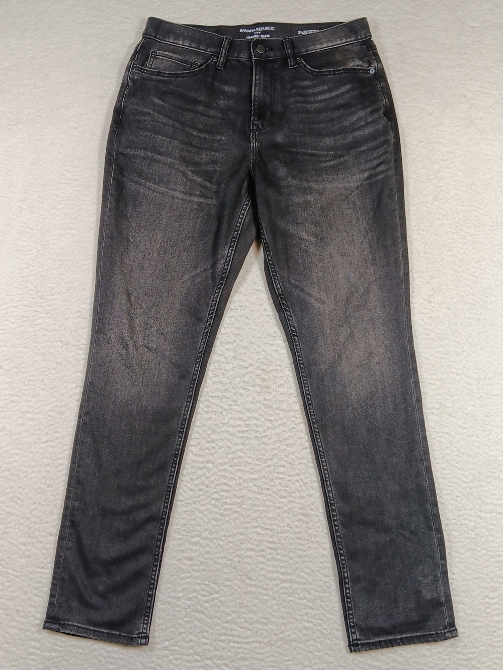 Banana Republic Travel Jean Mens 31x32 Charcoal Denim Athletic Fit Stretch NWT